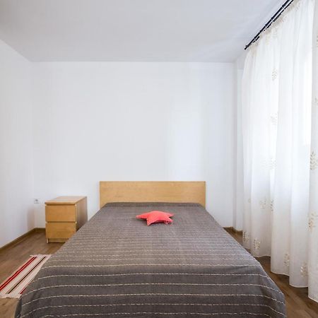 Vatra Accommodation ブカレスト エクステリア 写真