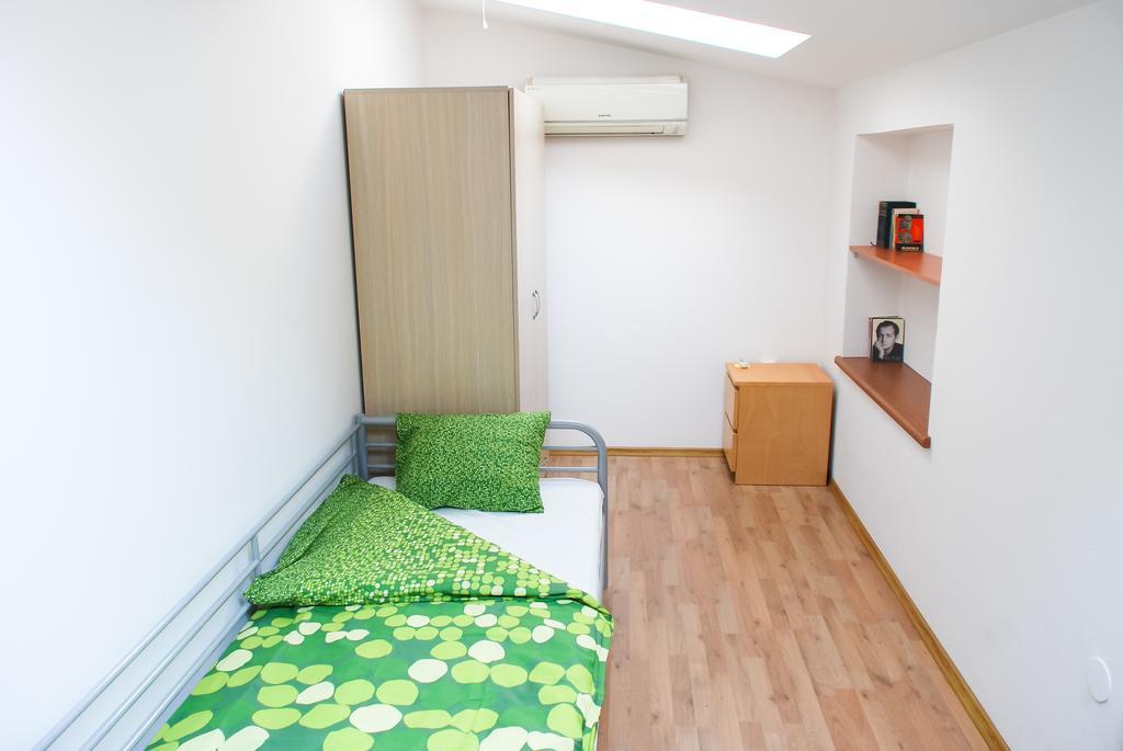 Vatra Accommodation ブカレスト エクステリア 写真