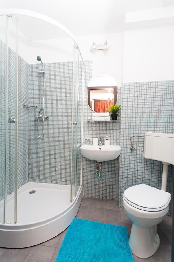 Vatra Accommodation ブカレスト エクステリア 写真