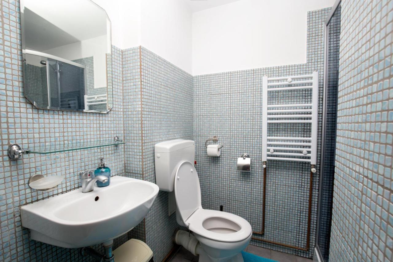 Vatra Accommodation ブカレスト エクステリア 写真